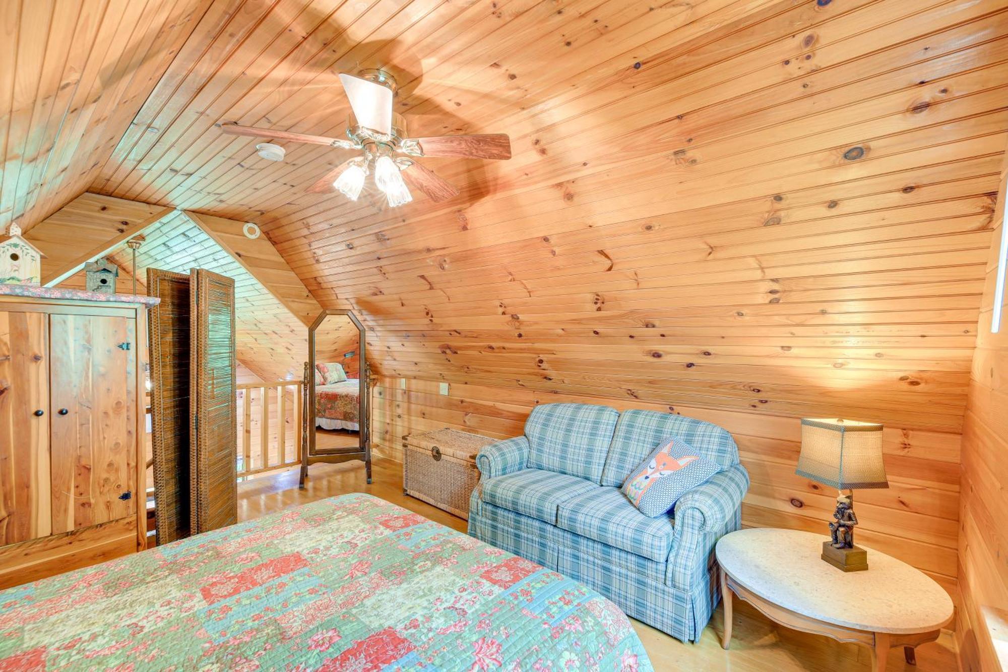 Quaint Blue Ridge Cabin Rental With On-Site Stream! Sparta Esterno foto