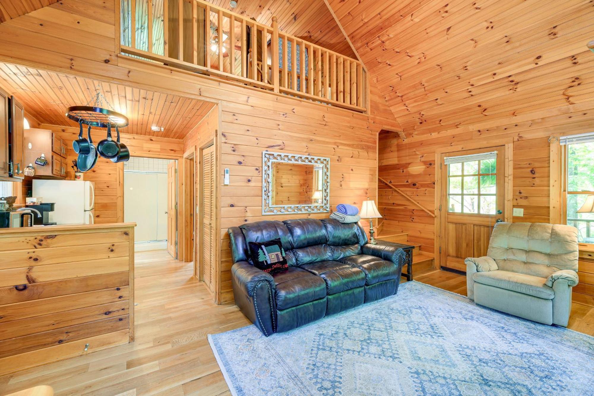 Quaint Blue Ridge Cabin Rental With On-Site Stream! Sparta Esterno foto